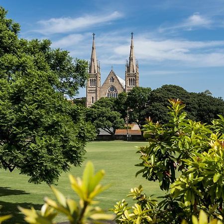 Oaks Ipswich Aspire Suites Bagian luar foto