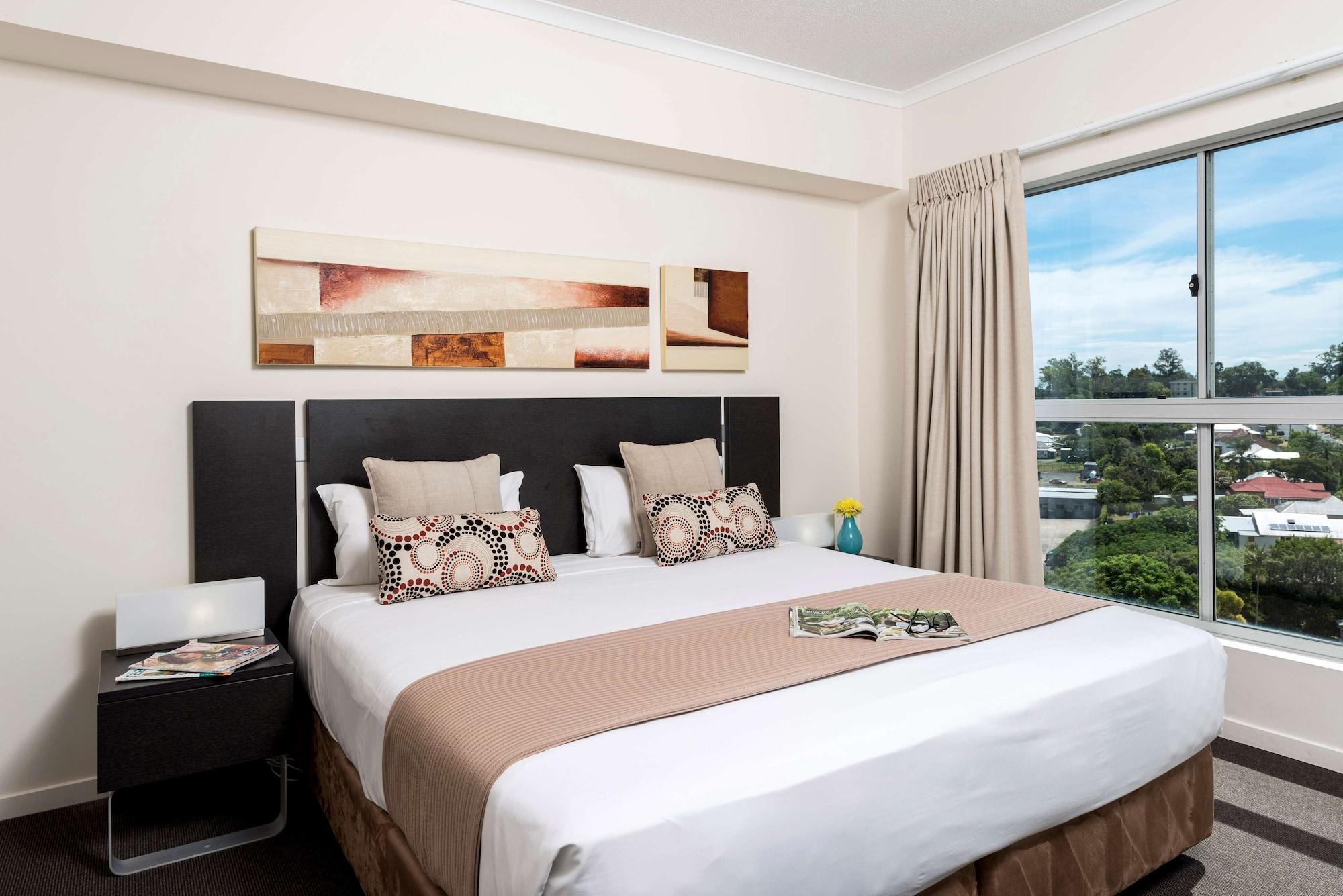 Oaks Ipswich Aspire Suites Bagian luar foto